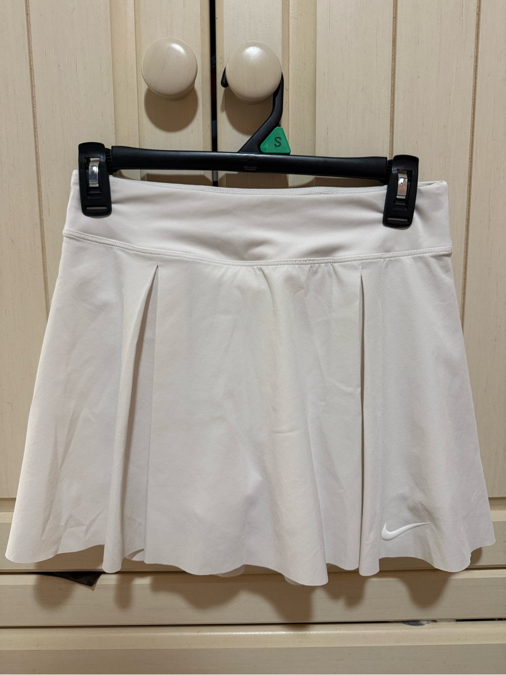 Nike Women’s White Circle Skater Tennis Skirt